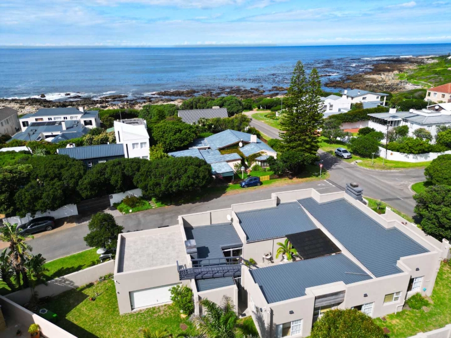 4 Bedroom Property for Sale in Vermont Western Cape